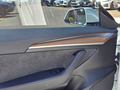2023 Tesla Model 3 RWD