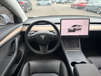2023 Tesla Model 3 RWD