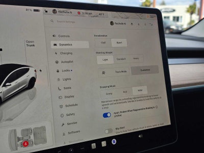 2023 Tesla Model 3 Performance