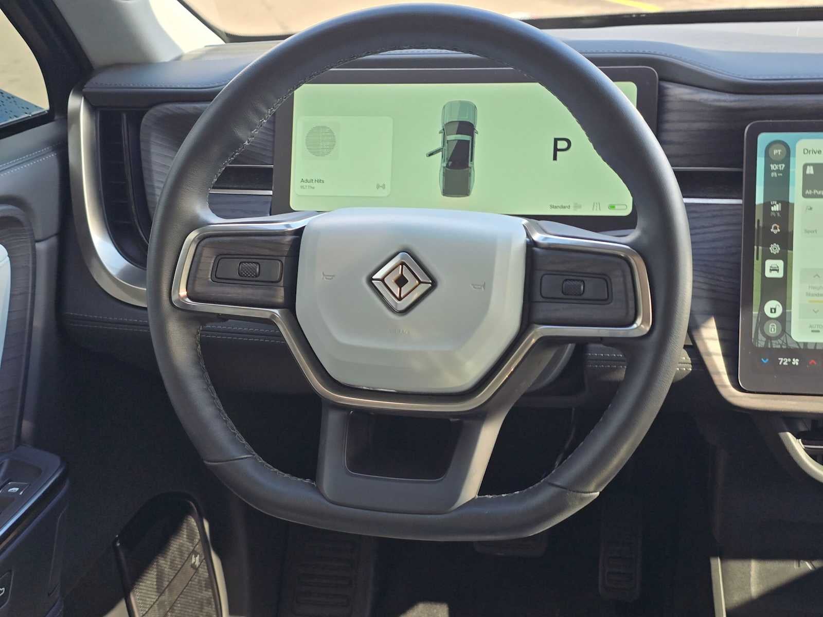 2025 Rivian R1T Adventure