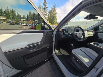2025 Rivian R1T Adventure