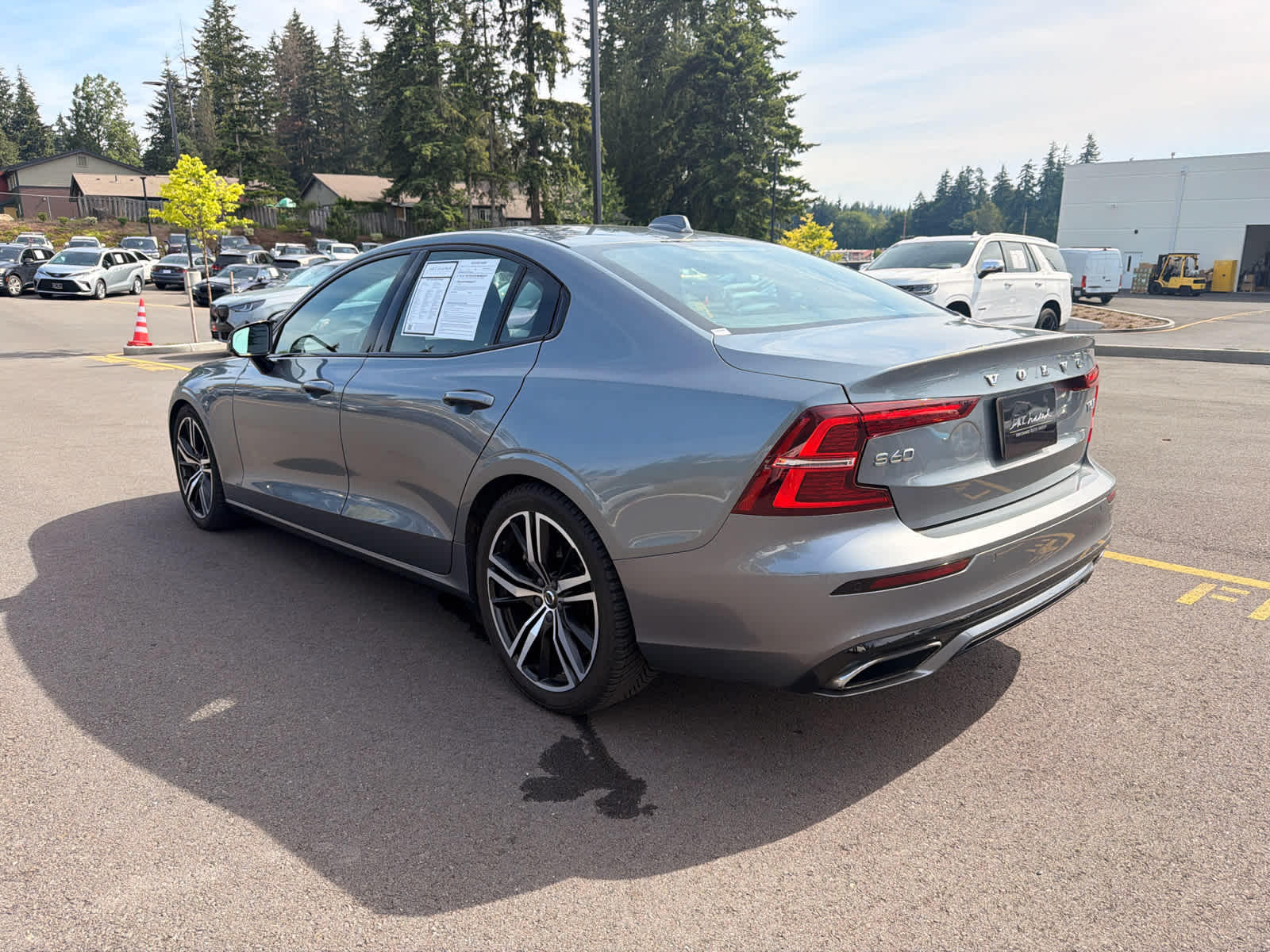 2019 Volvo S60 R-Design