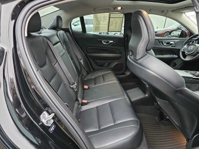 2022 Volvo S60 Recharge Plug-In Hybrid R-Design Expression