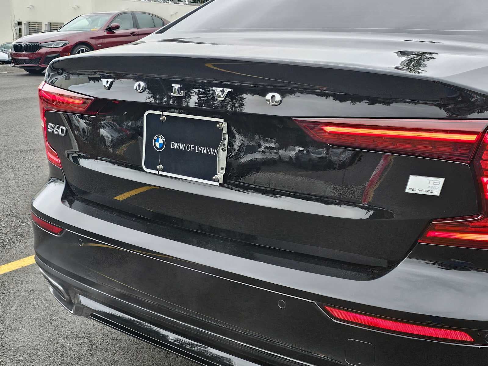 2022 Volvo S60 Recharge Plug-In Hybrid R-Design Expression