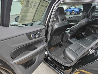 2022 Volvo S60 Recharge Plug-In Hybrid R-Design Expression