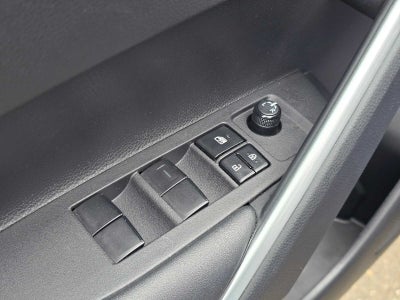 2023 Toyota Corolla Cross Hybrid SE