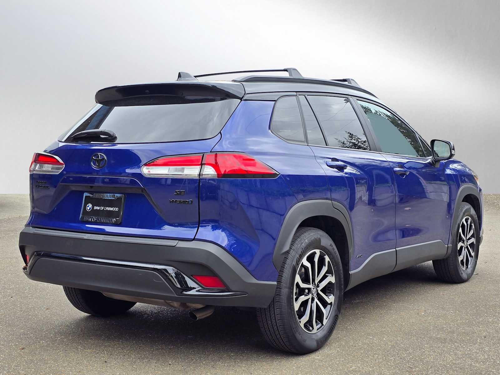 2023 Toyota Corolla Cross Hybrid SE