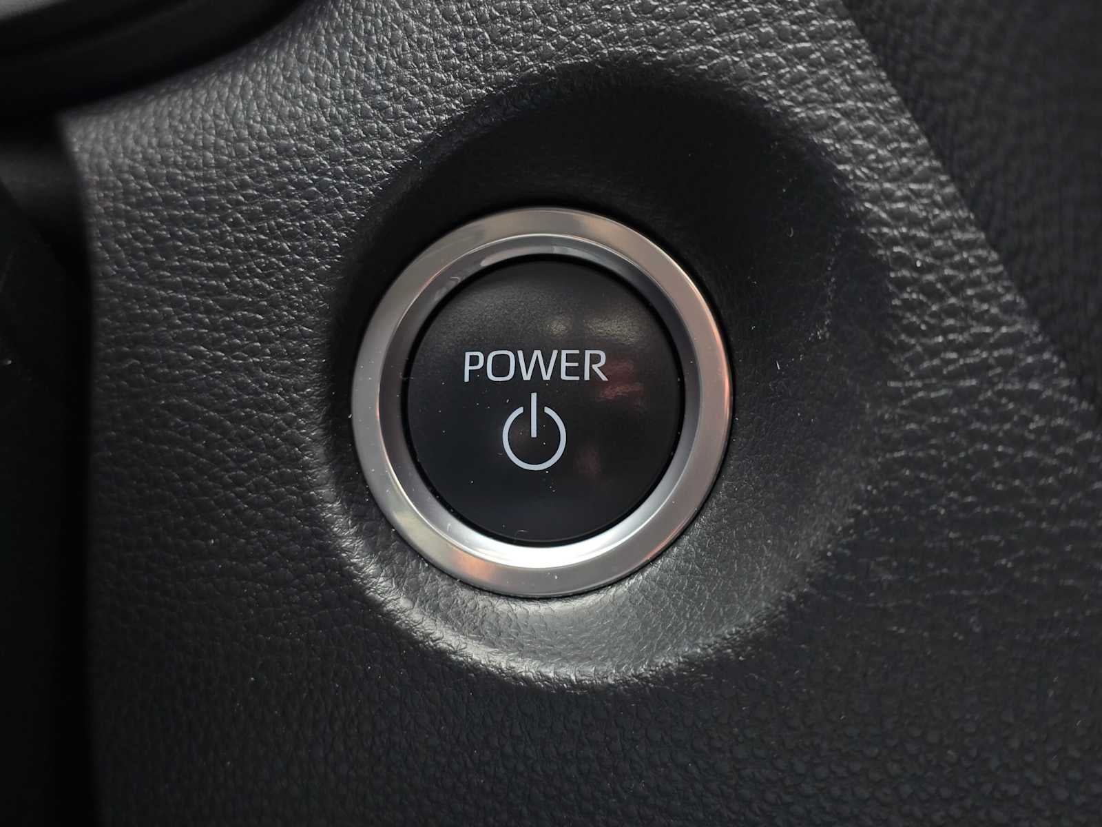 2023 Toyota Corolla Cross Hybrid SE