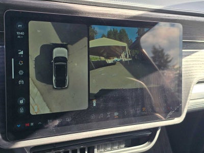2023 Rivian R1S Adventure