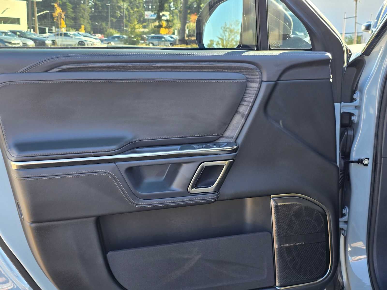 2022 Rivian R1S Launch Edition