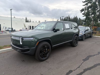 2025 Rivian R1S Adventure