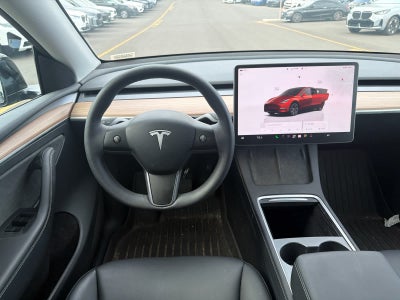 2025 Tesla Model Y Long Range