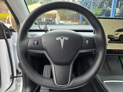 2025 Tesla Model Y Long Range