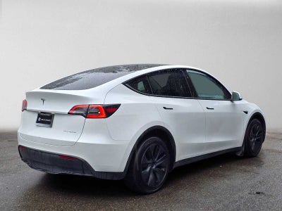 2025 Tesla Model Y Long Range