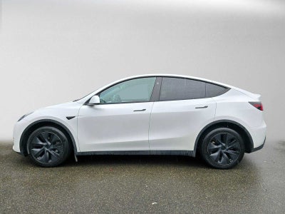 2025 Tesla Model Y Long Range