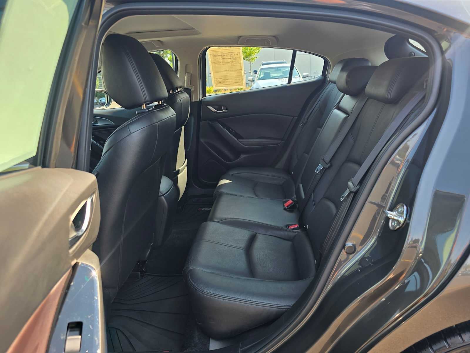2017 Mazda Mazda3 5-Door Grand Touring