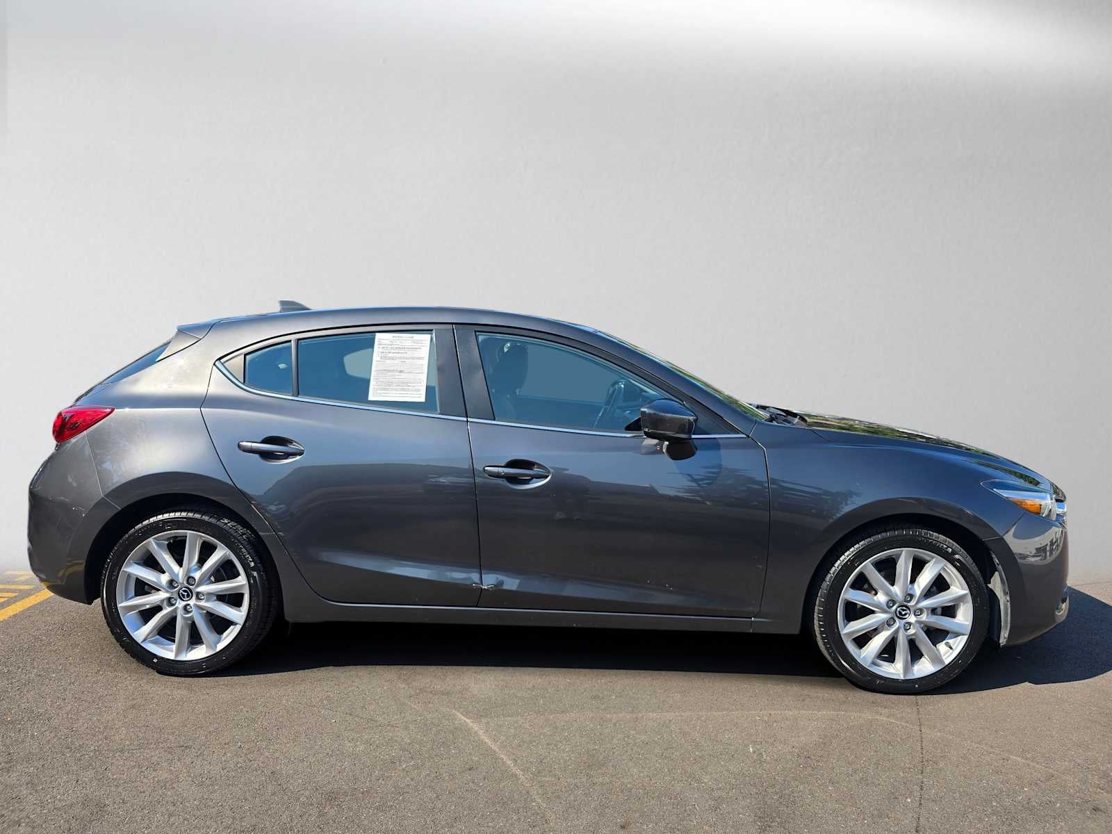2017 Mazda Mazda3 5-Door Grand Touring