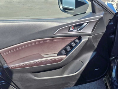 2017 Mazda Mazda3 5-Door Grand Touring