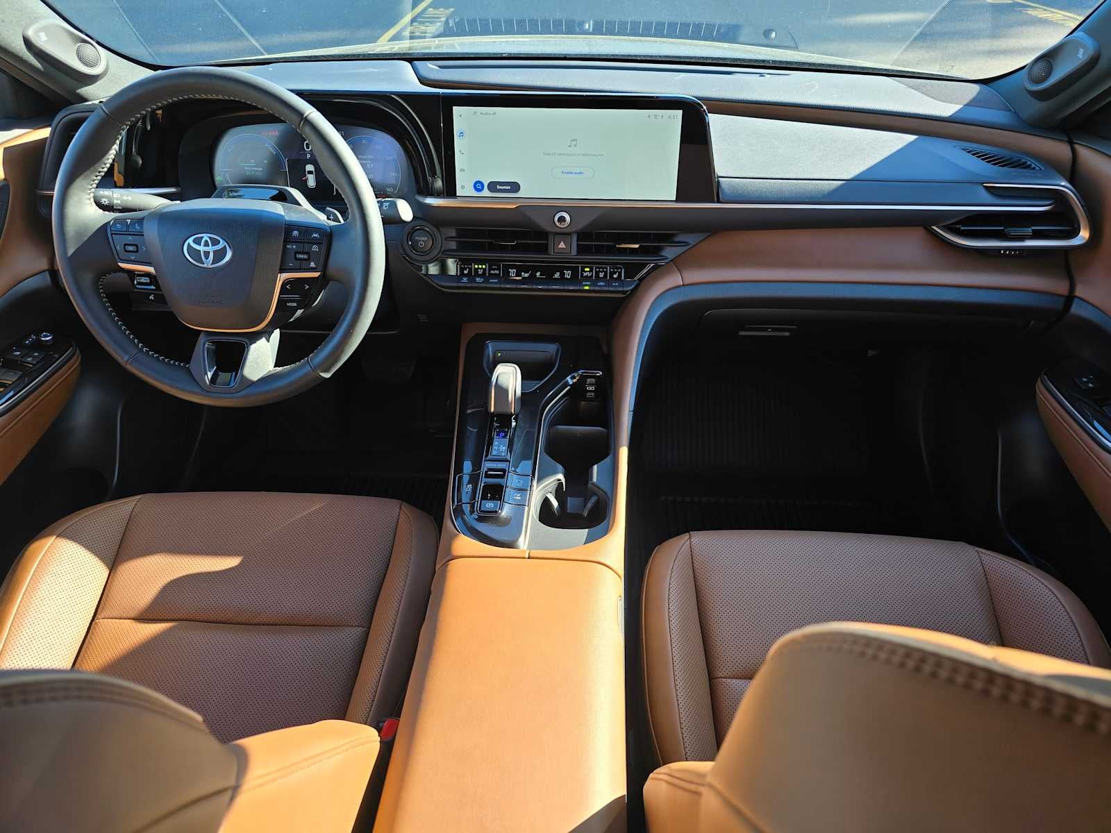 2025 Toyota Crown Signia Limited