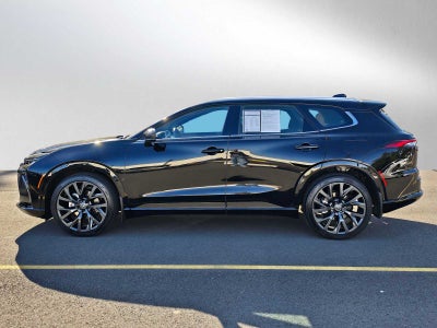 2025 Toyota Crown Signia Limited