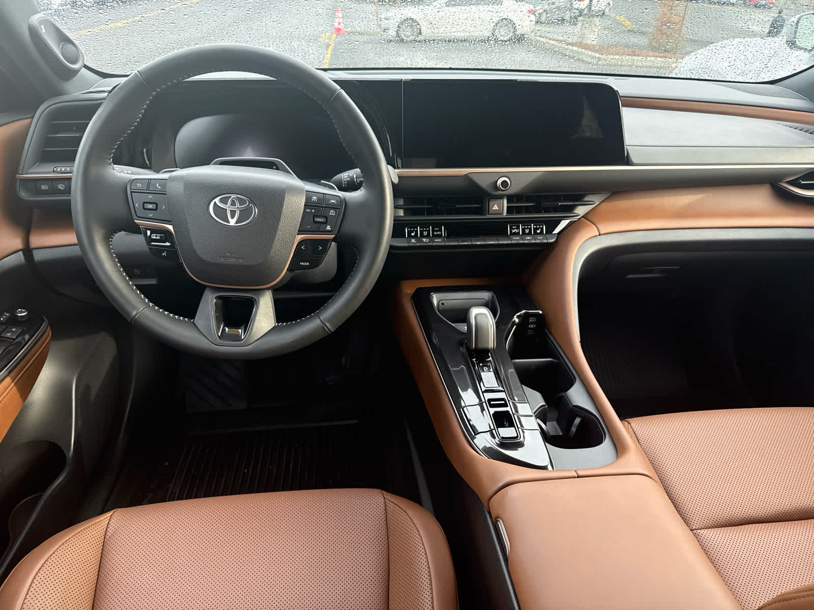 2025 Toyota Crown Signia Limited