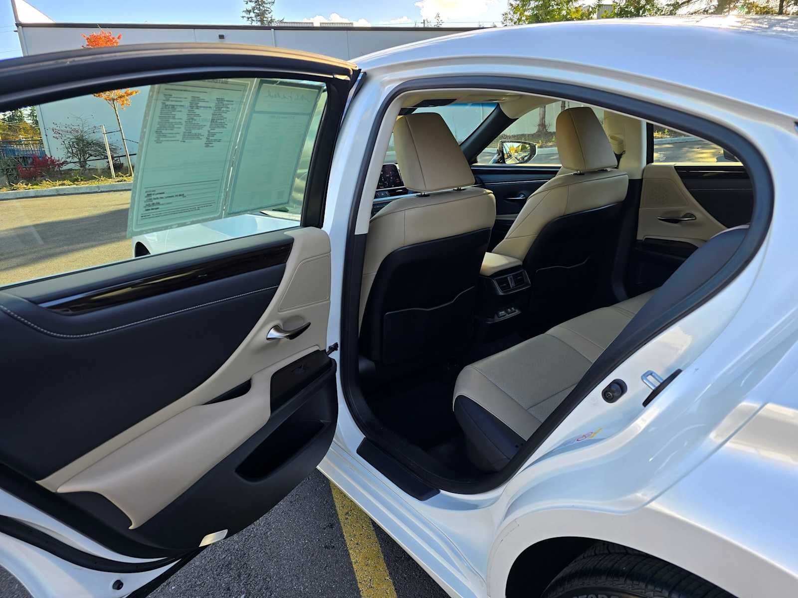 2019 Lexus ES 300h ES 300h