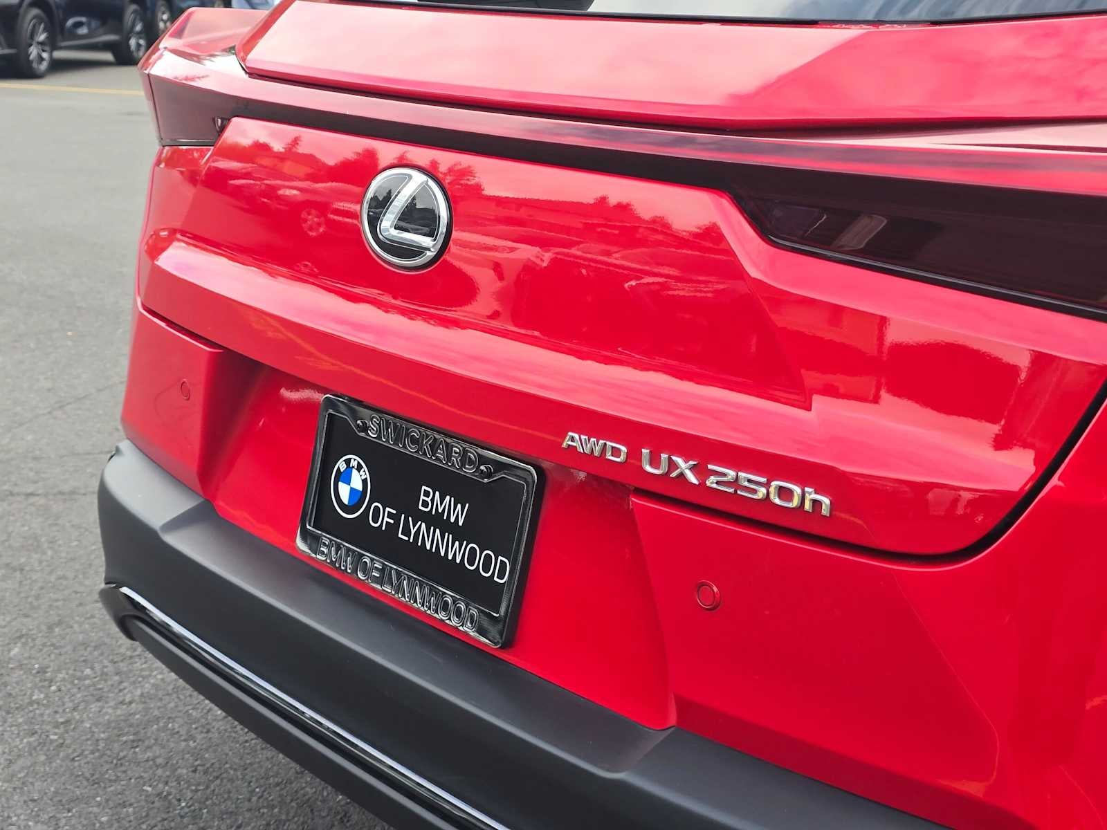 2024 Lexus UX 250h UX 250h F SPORT Design