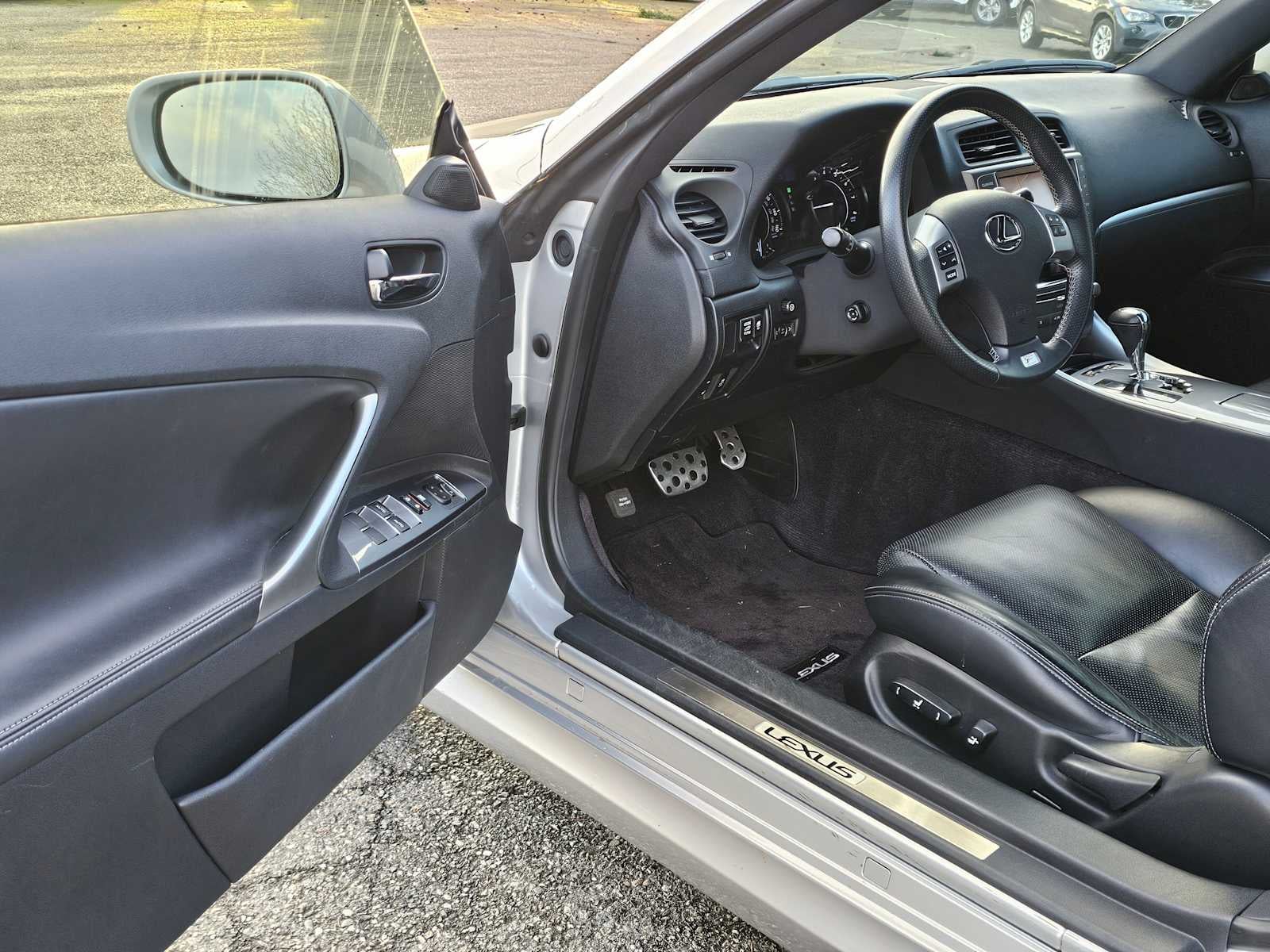 2013 Lexus IS 250C 2dr Conv Auto