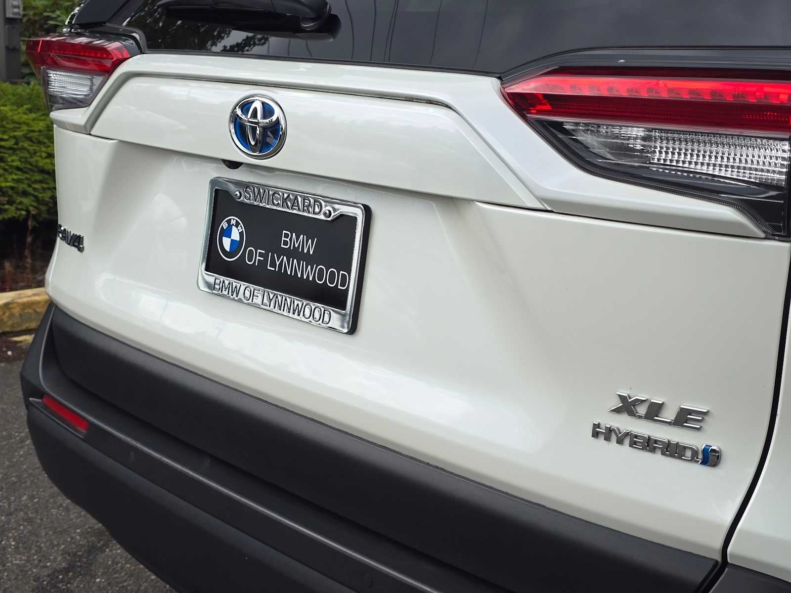 2021 Toyota RAV4 Hybrid XLE Premium
