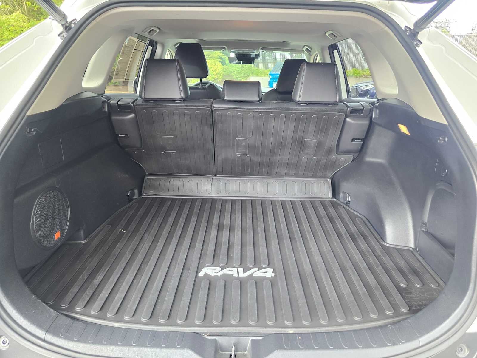 2021 Toyota RAV4 Hybrid XLE Premium