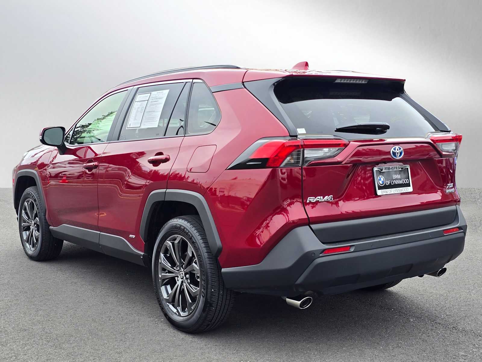 2023 Toyota RAV4 Hybrid XLE Premium