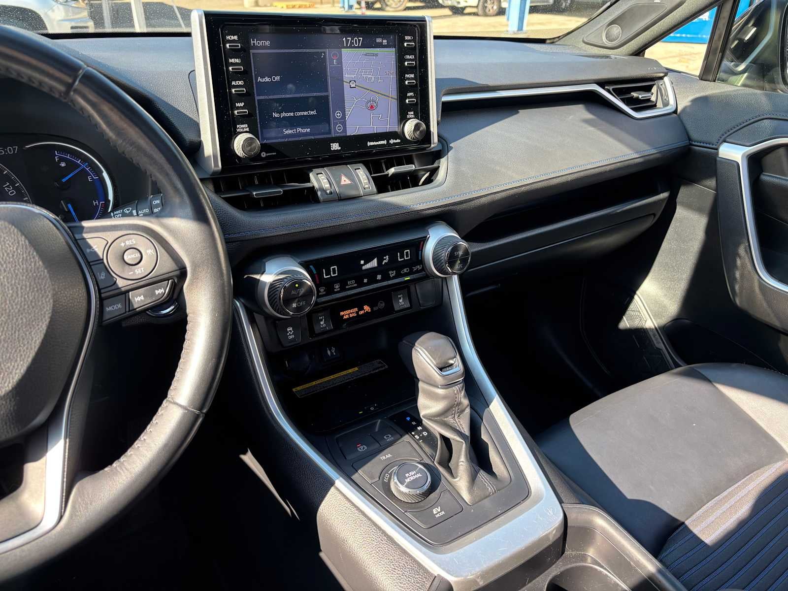 2019 Toyota RAV4 Hybrid XSE