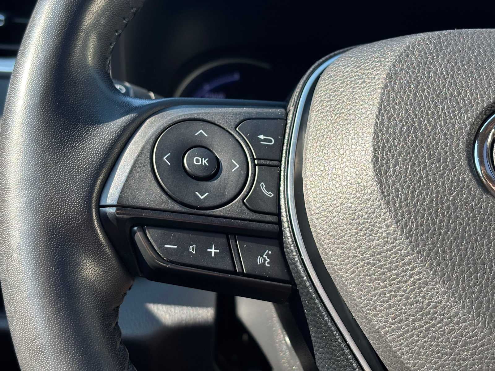 2019 Toyota RAV4 Hybrid XSE