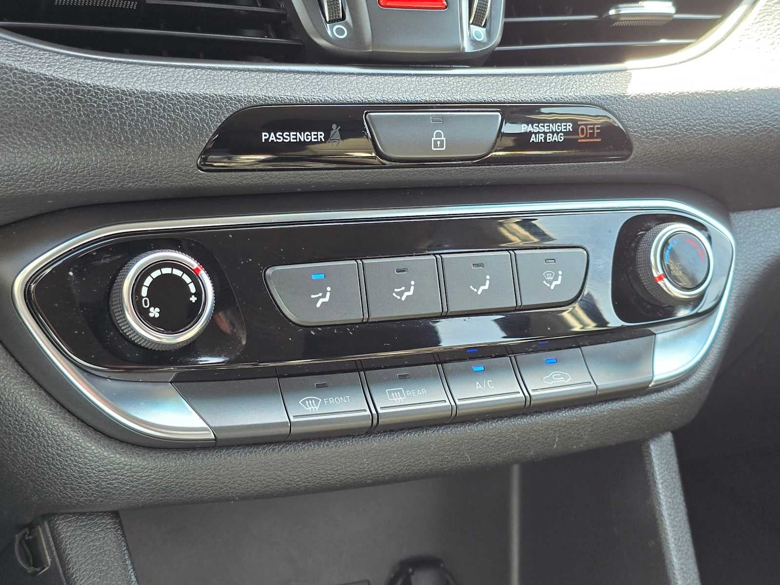 2018 Hyundai ELANTRA GT Auto