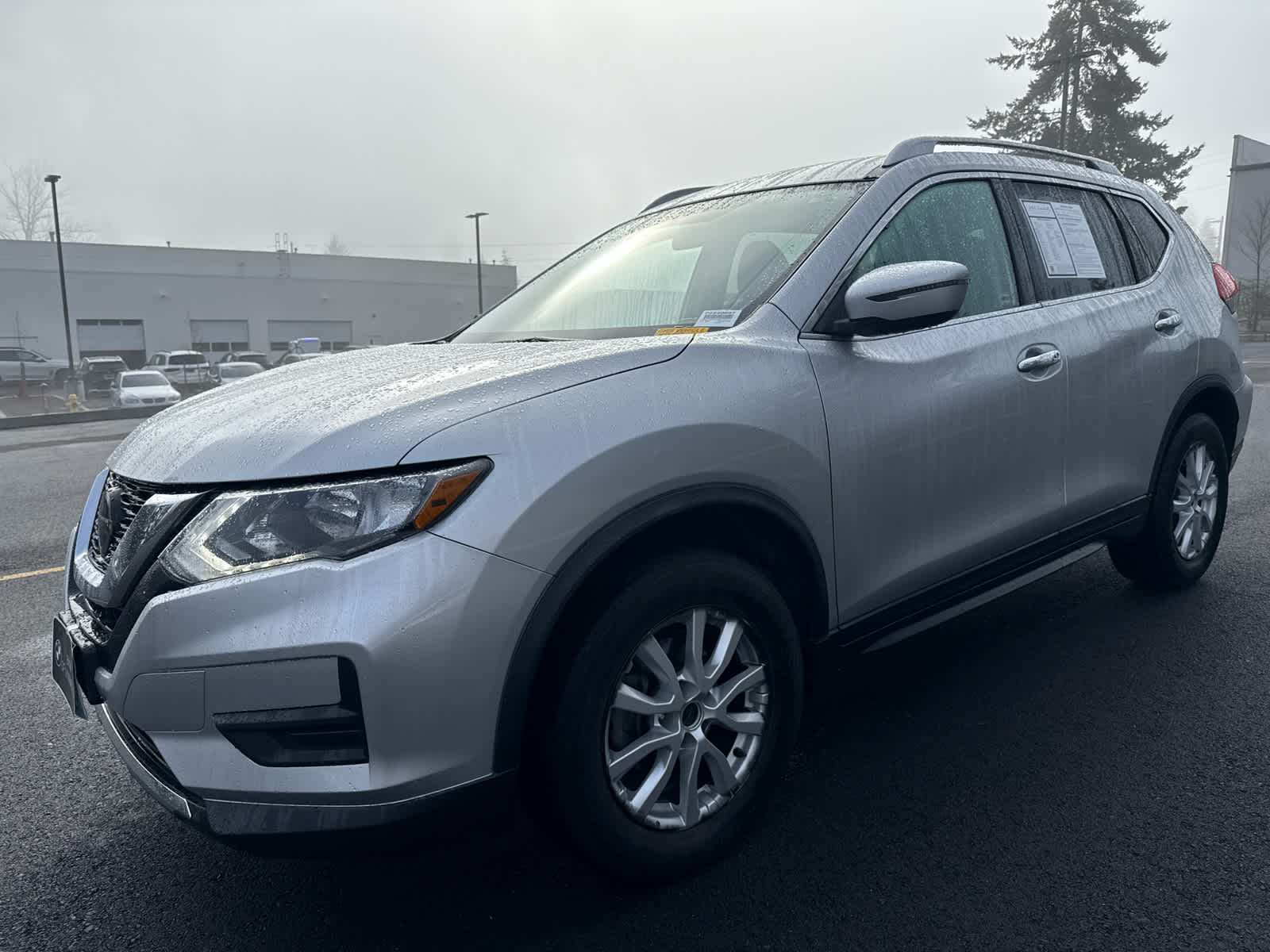 2020 Nissan Rogue SV