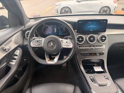 2021 Mercedes-Benz GLC 300 GLC 300