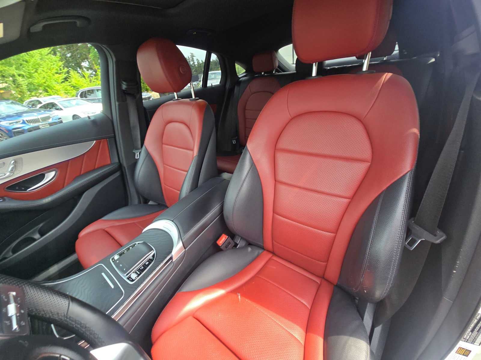 2022 Mercedes-Benz GLC 300 GLC 300