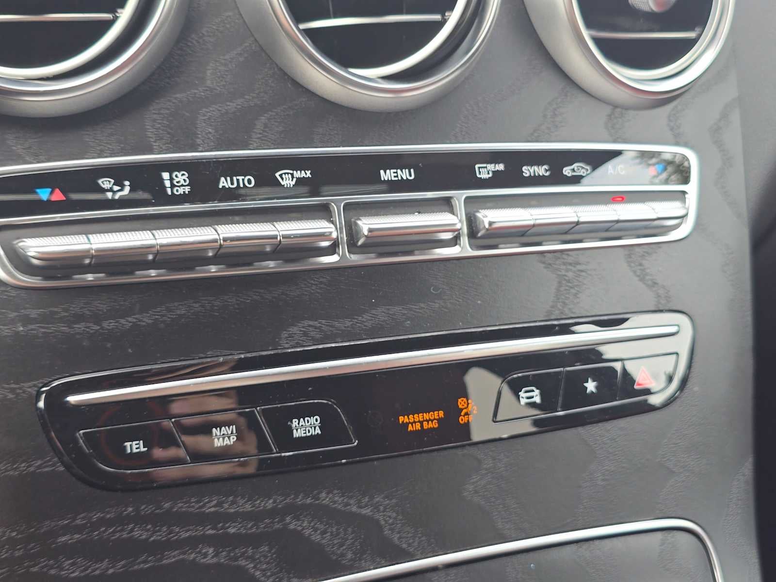 2022 Mercedes-Benz GLC 300 GLC 300