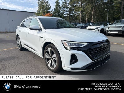2024 Audi Q8 e-tron Premium
