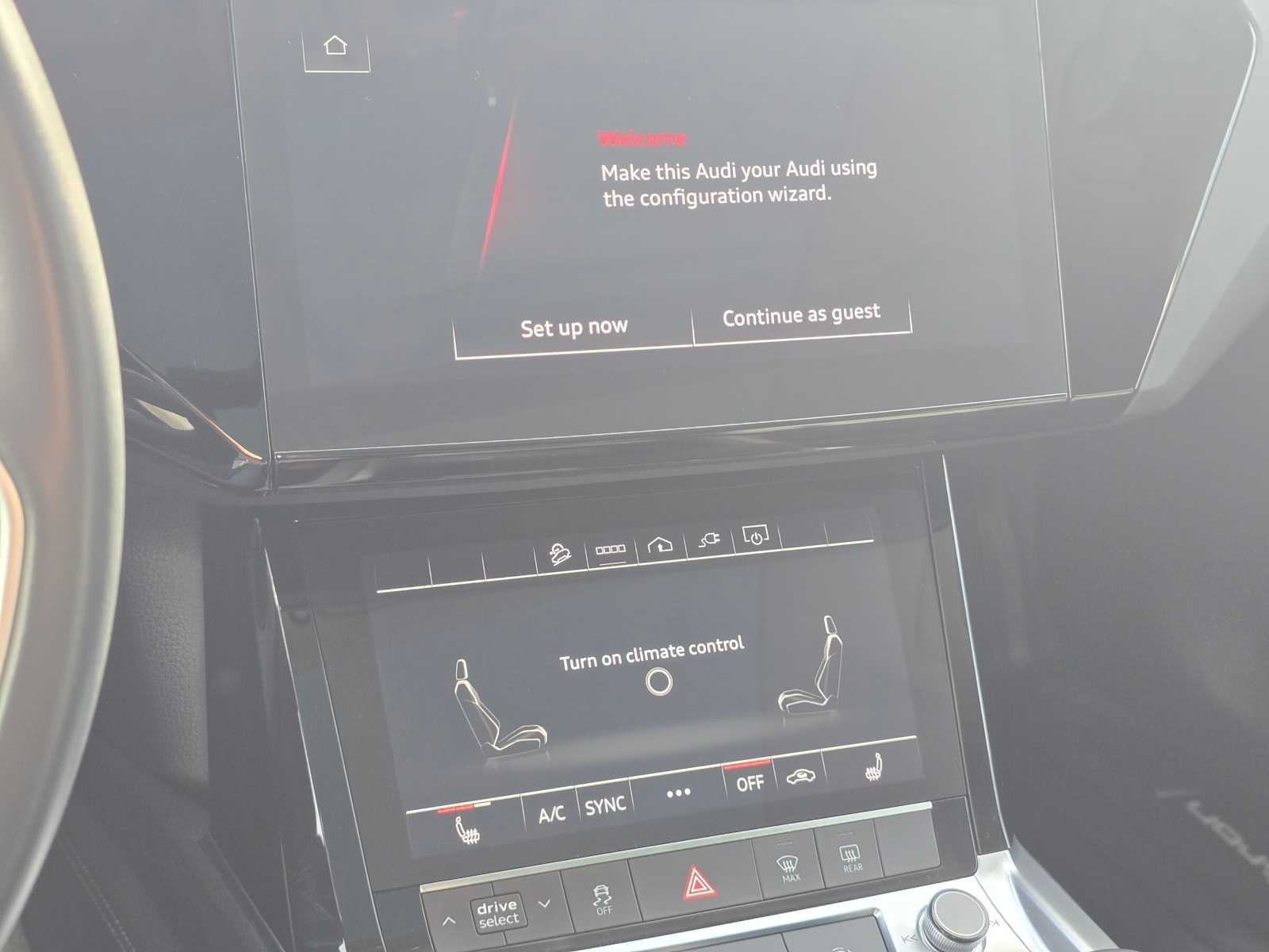 2024 Audi Q8 e-tron Premium