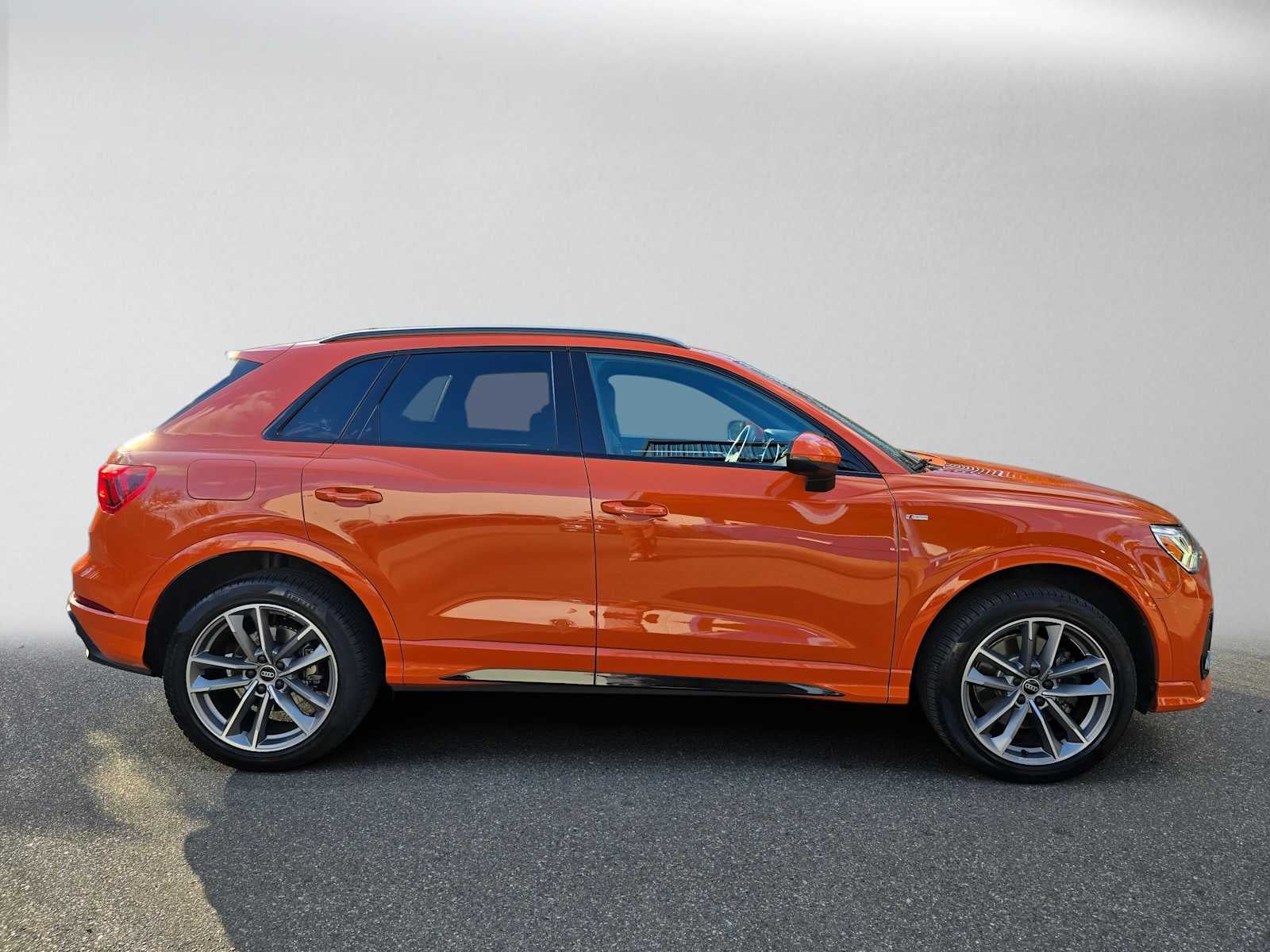 2024 Audi Q3 S line Premium Plus