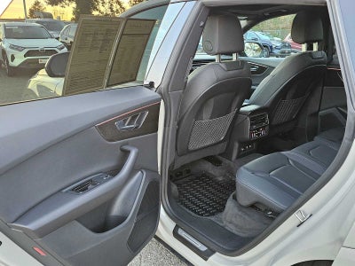 2021 Audi Q8 Premium Plus