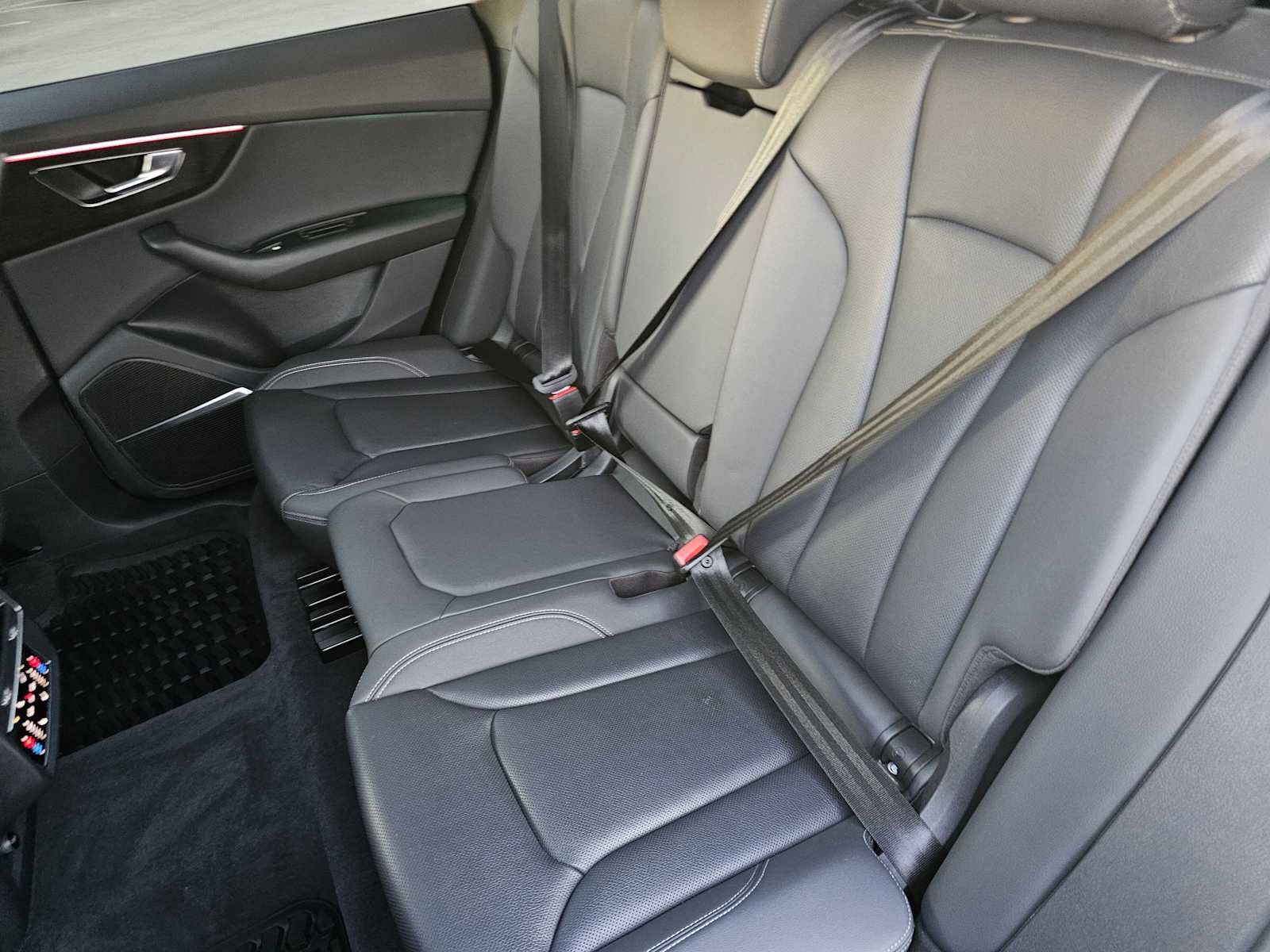 2021 Audi Q8 Premium Plus