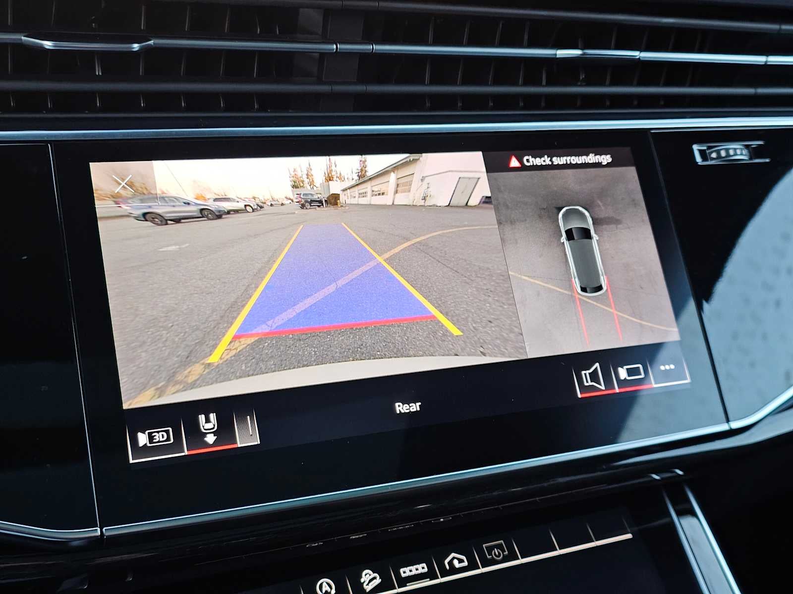 2021 Audi Q8 Premium Plus