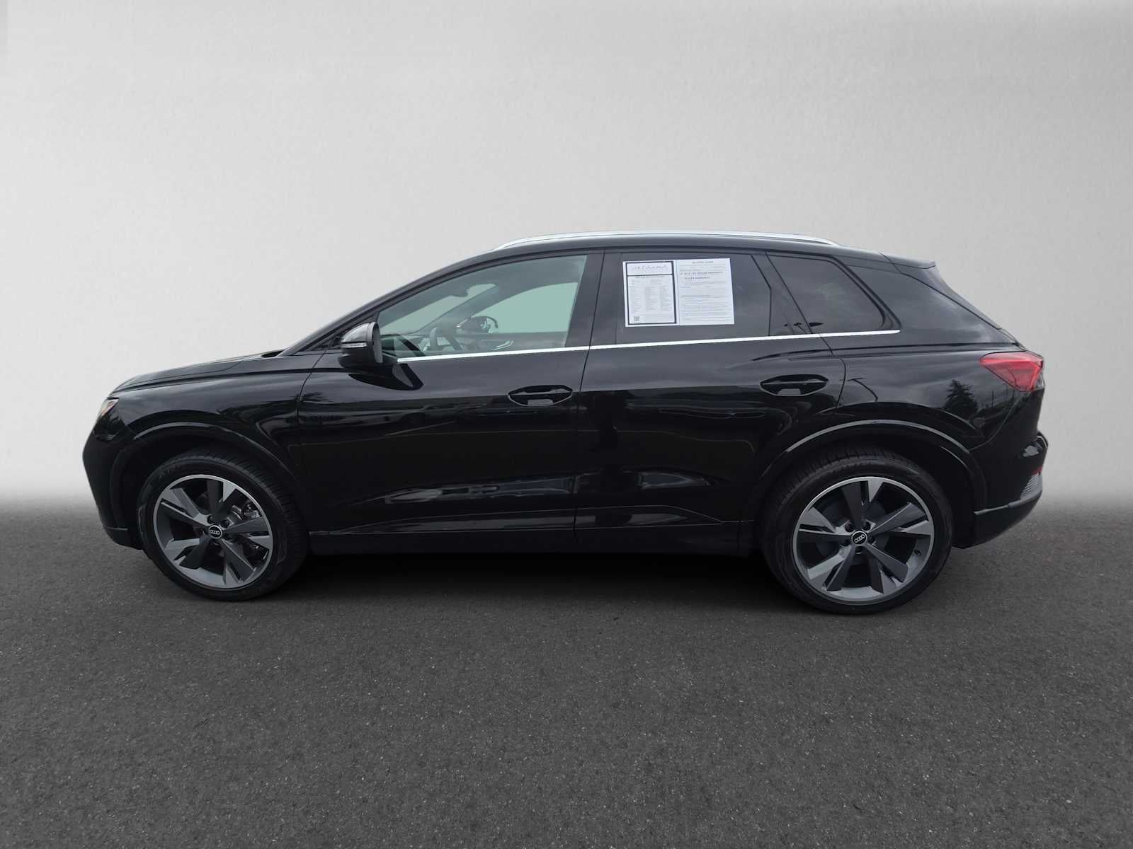 2022 Audi Q4 e-tron Premium Plus