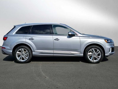 2021 Audi Q7 Premium Plus