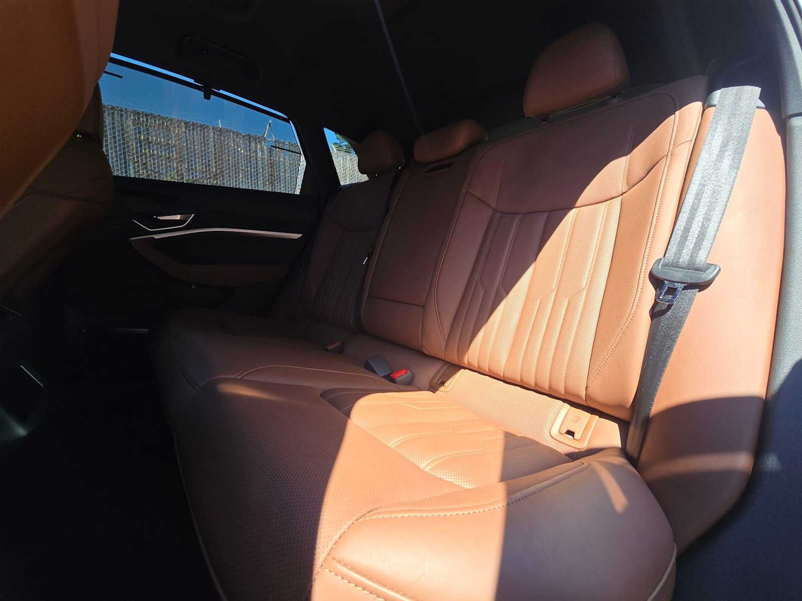 2019 Audi e-tron Prestige