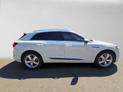 2019 Audi e-tron Prestige