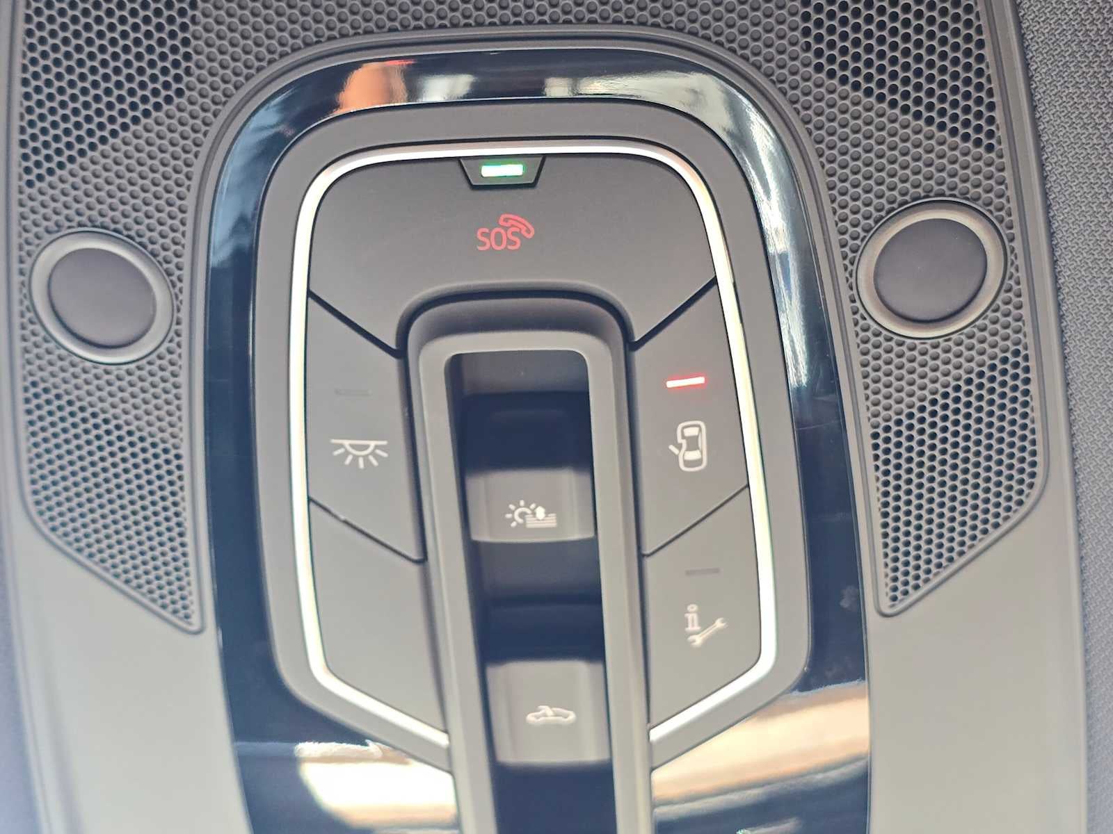 2019 Audi e-tron Prestige