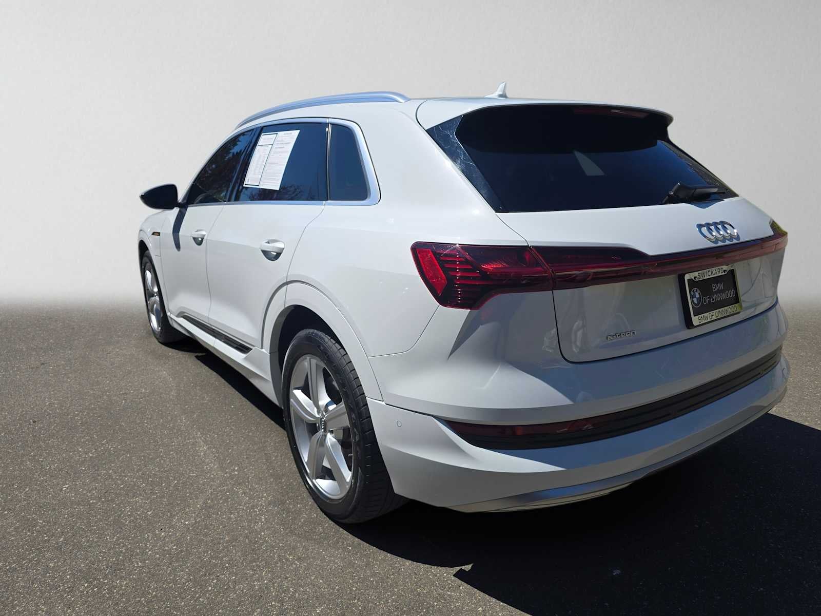 2019 Audi e-tron Prestige